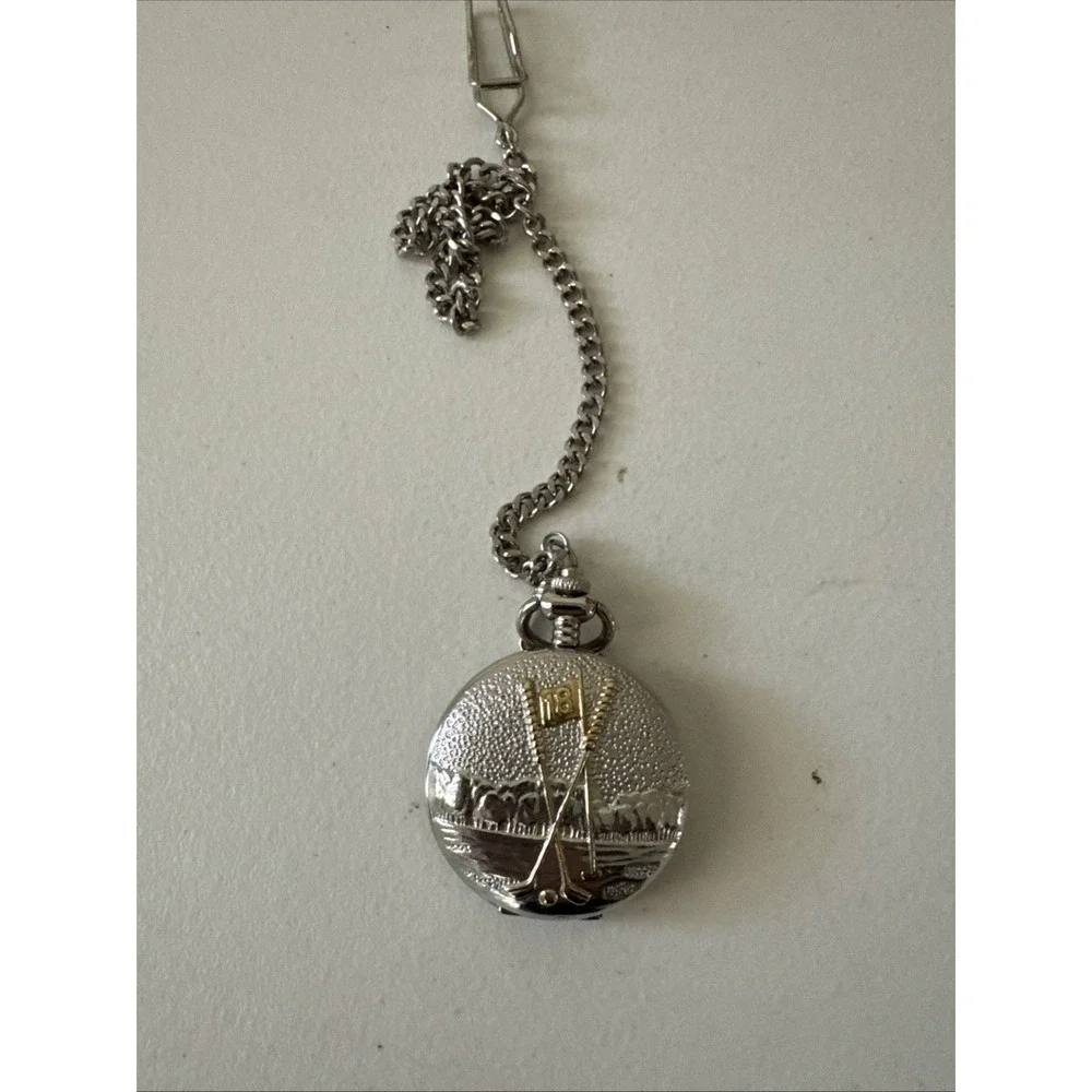 Vintage Silver Golf Theme‎ Pocket Watch With Gold Golf Clubs Number 18 On Flag